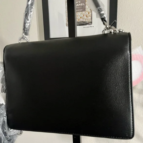 LOVE MOSCHINO NWT AUTHENTIC LOGO-CHARM BLACK FAUX LEATHER SATCHEL BAG - Picture 4 of 17